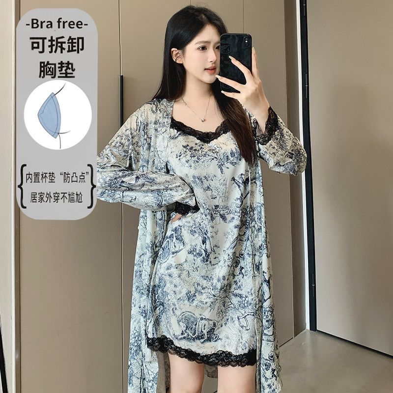 طقم ملابس نوم نسائي صيفي من قط - مراجعة Robe Silk Women وسعره