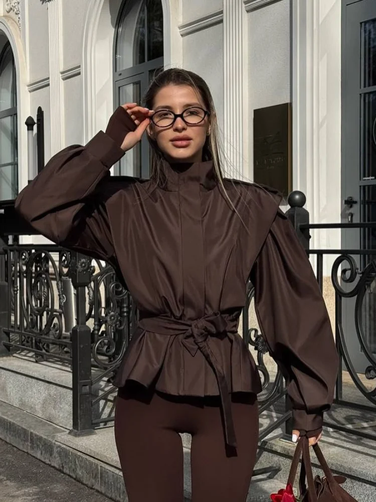 المرأة الصلبة الدانتيل يصل الت - مراجعة Corset Waist Cinch وسعره