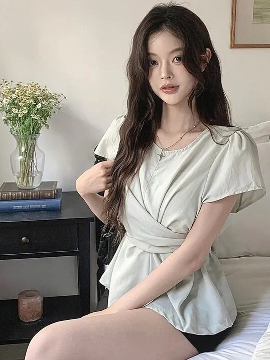 سترة نسائية أنيقة وعصرية بحزام - مراجعة Corset Waist Cinch وسعره
