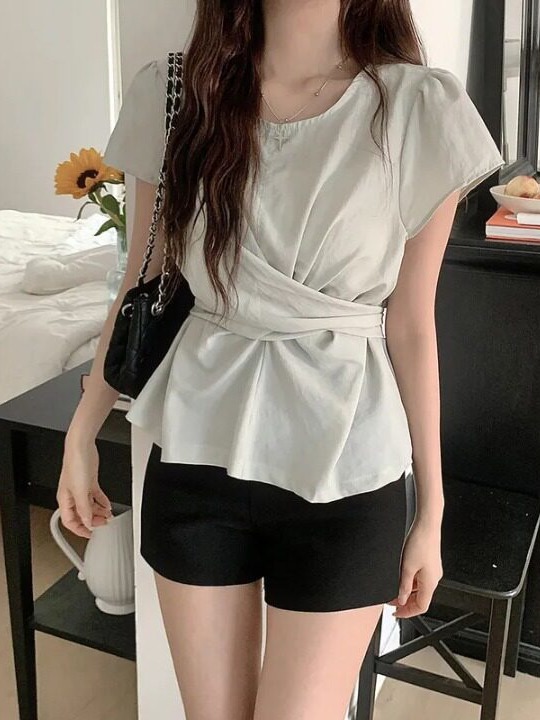 سترة نسائية أنيقة وعصرية بحزام - مراجعة Corset Waist Cinch وسعره